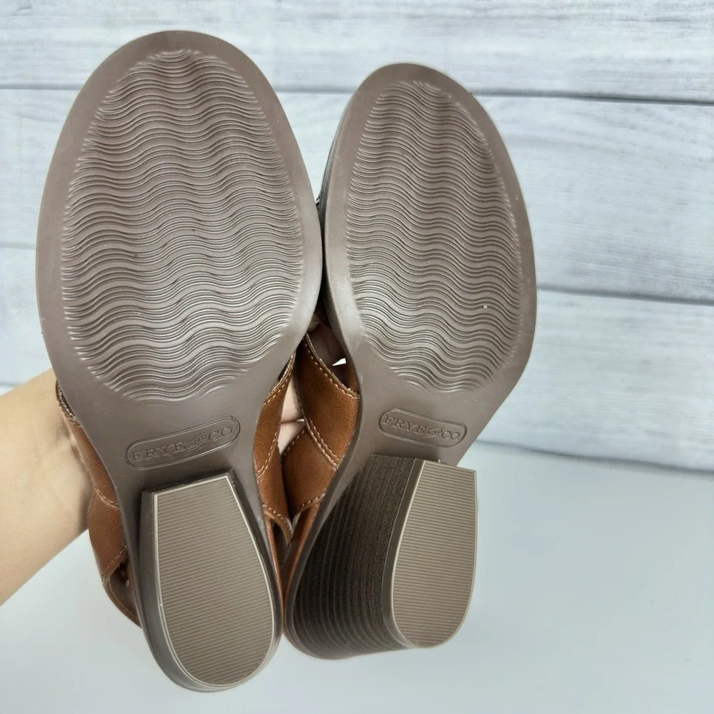 Frye and Co. Women's Brown Gelsey Heeled Open Toe Sandals Size 6.5 Vegan Leather